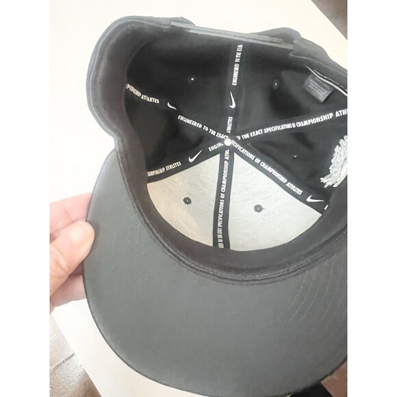 Nike Aerobill Dri-Fit Golf Hat Snapback Adjustable Black Torrey Pines Swoosh - Picture 3 of 4